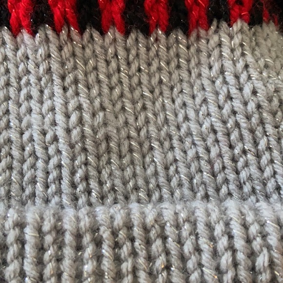 New handmade knitted winter hat 🧶❄️ - Picture 5 of 5